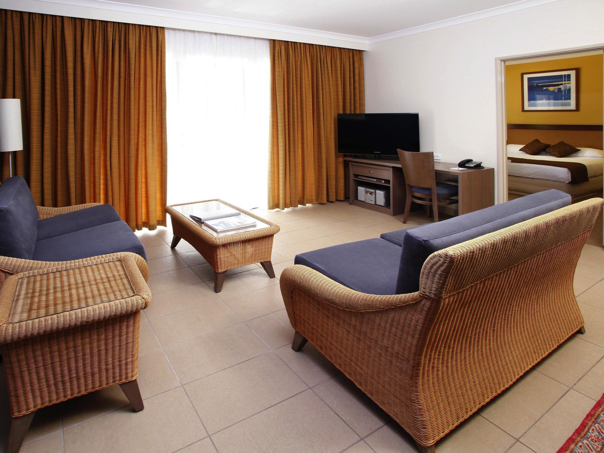 Mantra Geraldton Aparthotel Room photo